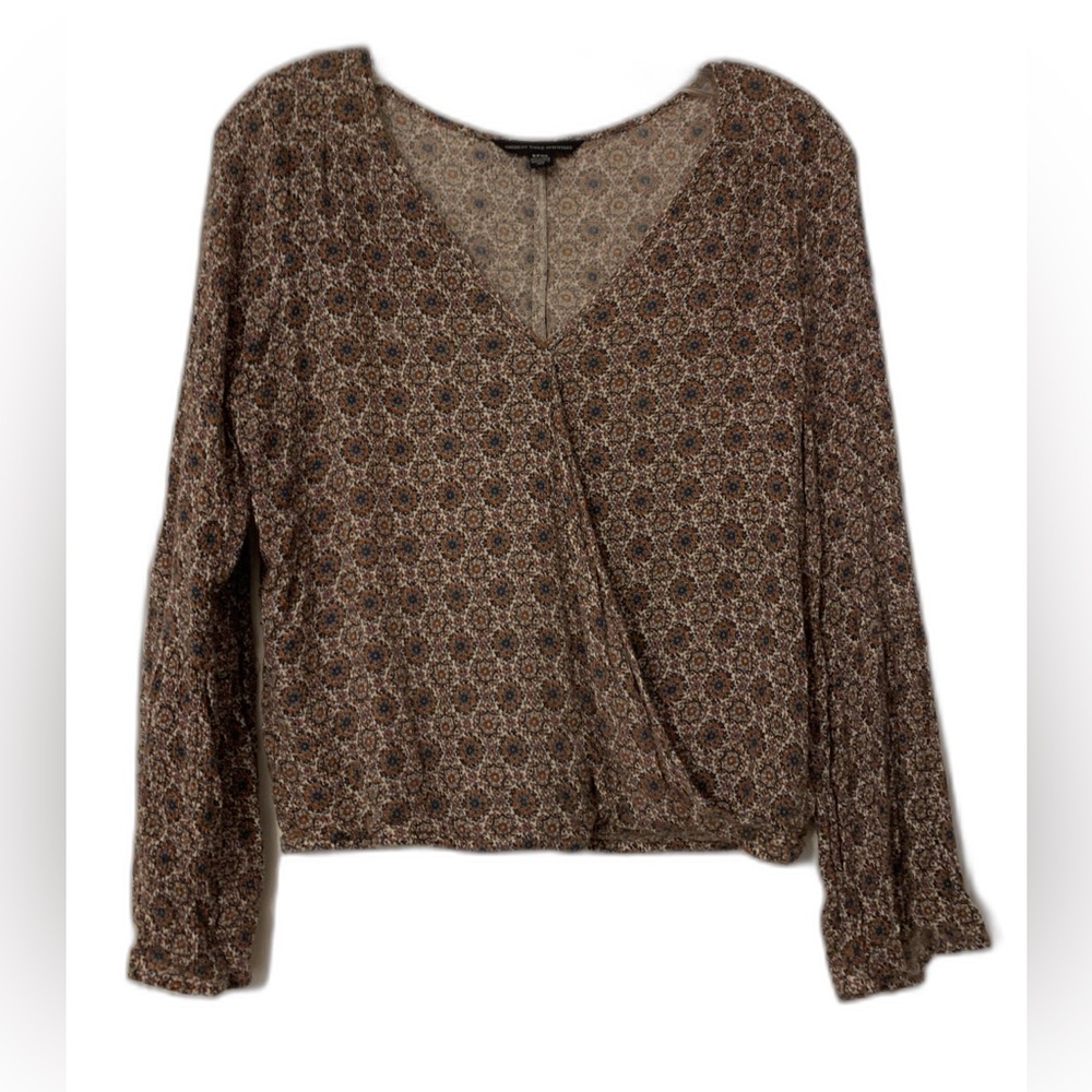 🤩 2 FOR $25 🤩- BUNDLE & SAVE American Eagle Blouse